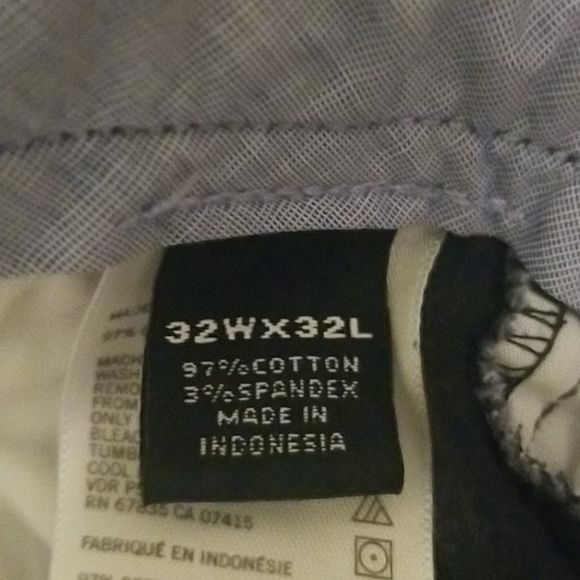 Men's Nautica Pants - Picture 6 of 7